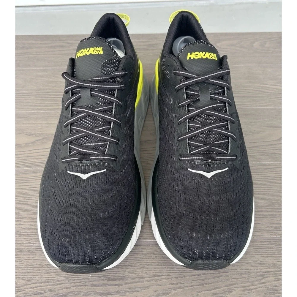 Hoka One One Size 12 Mens Black Arahi 4 Sports Performance Running Shoes